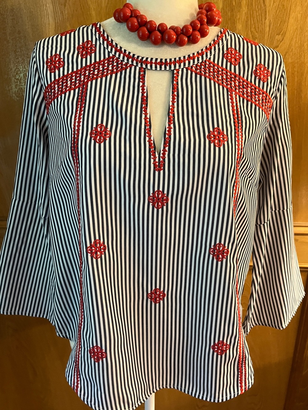 Sz M Francesca’s Blue Rain Red White & Blue Embroidered Striped Shirt